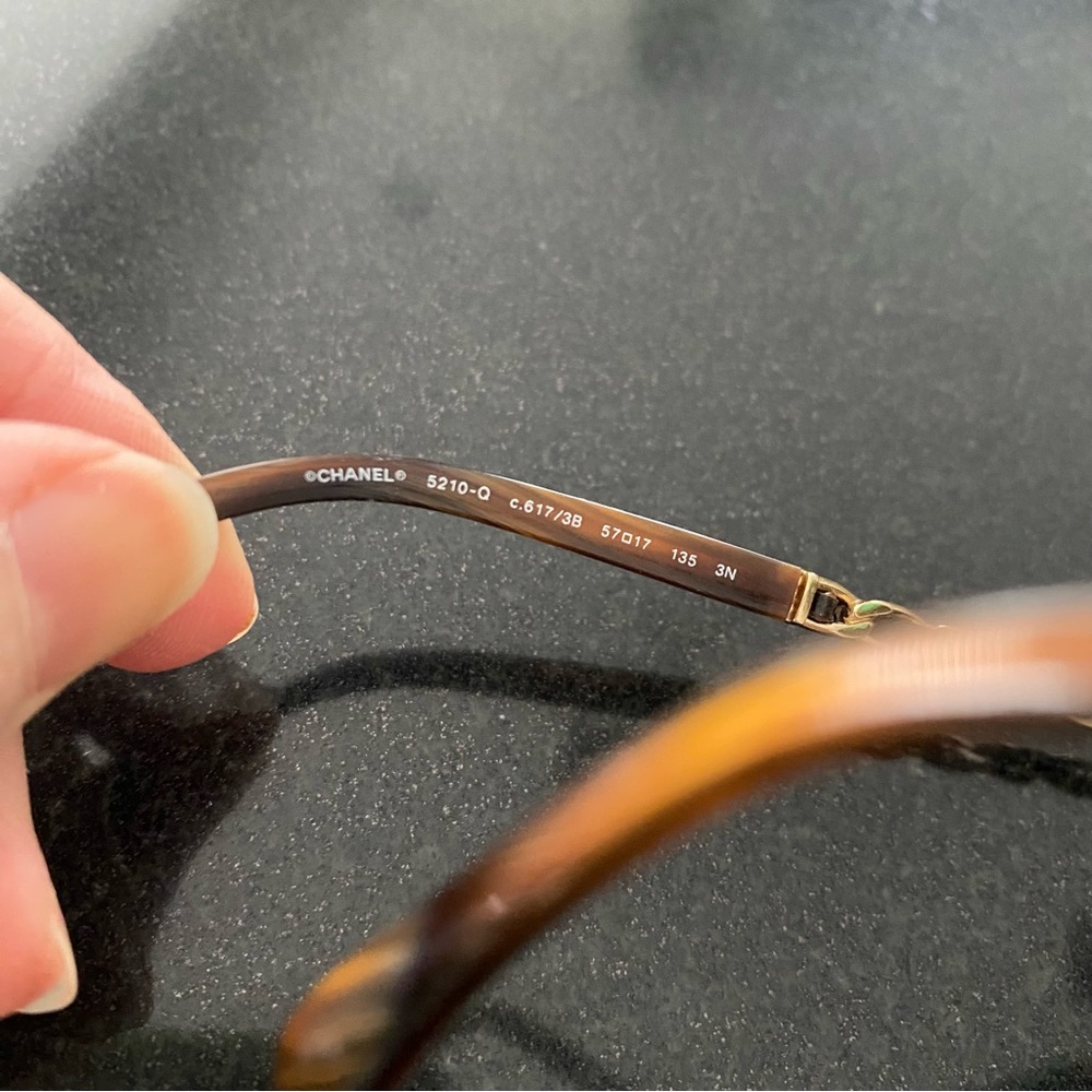 CHANEL Brown Gradient Oversized Square Sunglasses - Picture 6 of 15